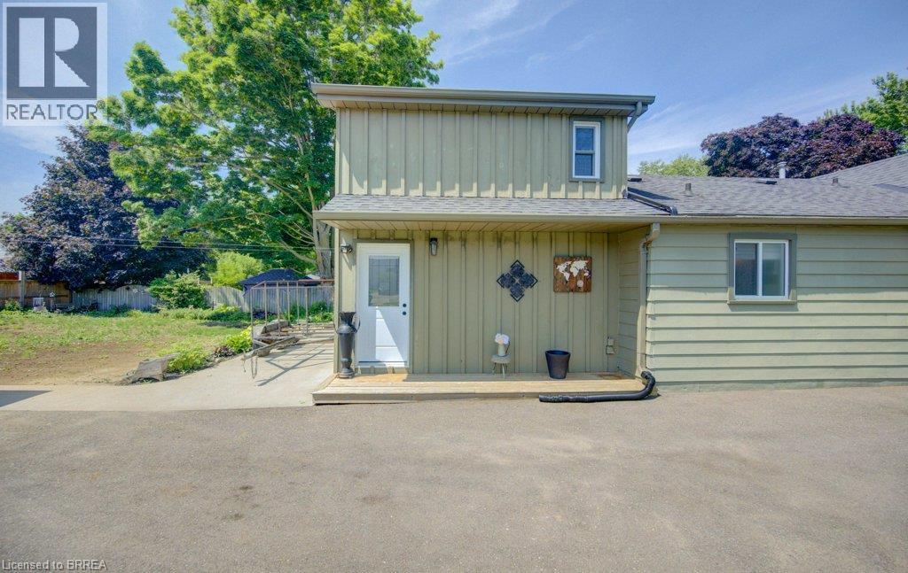4 Wellington Street, Paris, Ontario  N3L 1S4 - Photo 37 - 40854087