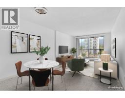 303 150 E 15TH STREET, North Vancouver, British Columbia