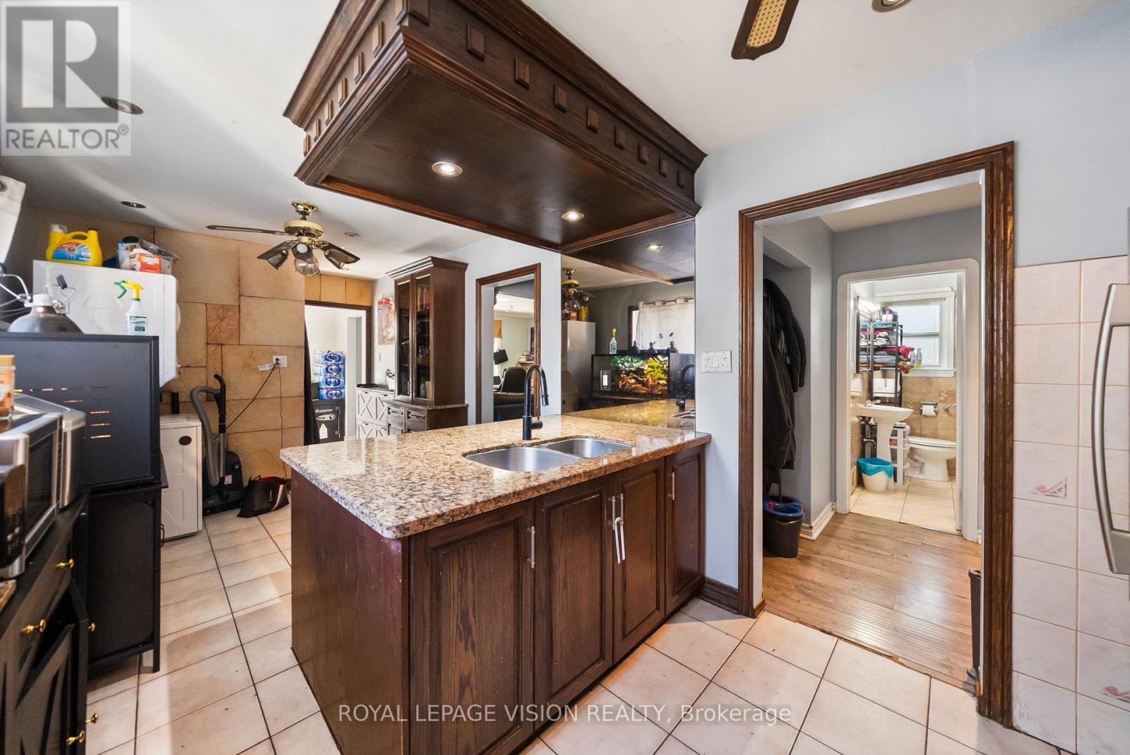 73 Mccowan Road, Toronto, Ontario  M1M 3M3 - Photo 7 - E13650210