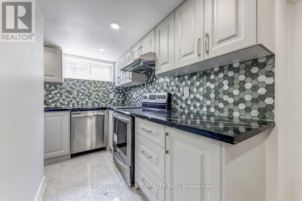 Bsmt - 53 Dennett Drive, Toronto, Ontario  M1S 2E8 - Photo 11 - E13650244