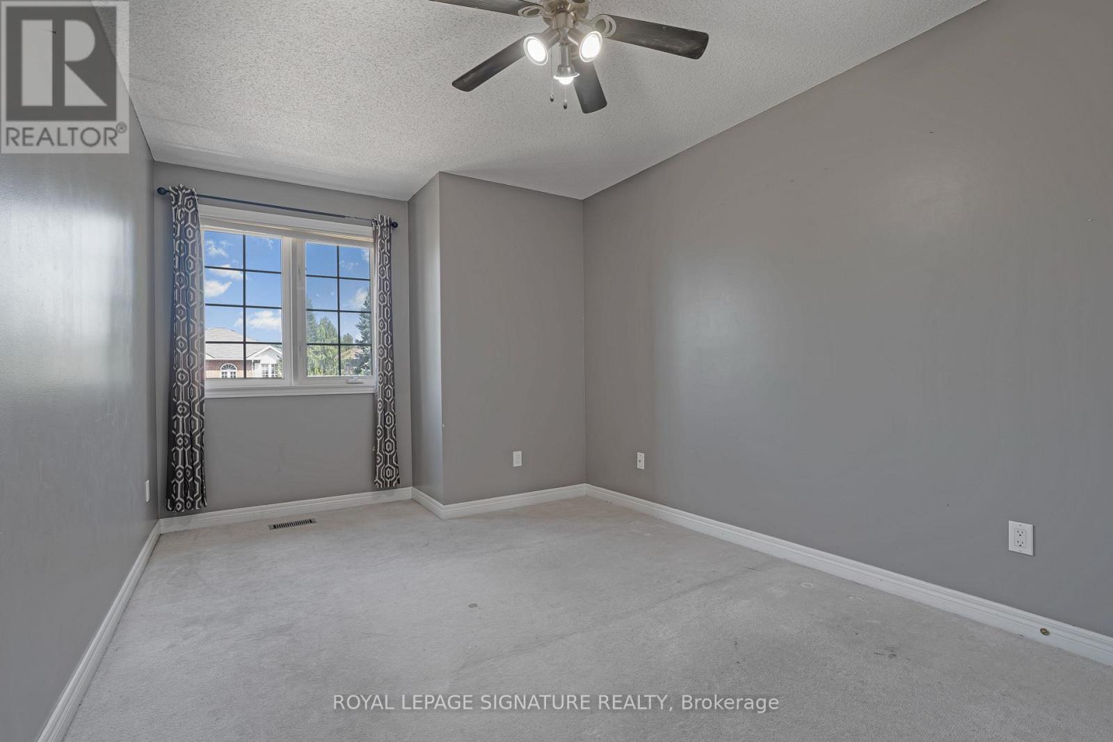 94 Niagara Drive, Oshawa, Ontario  L1G 8A5 - Photo 19 - E13650252