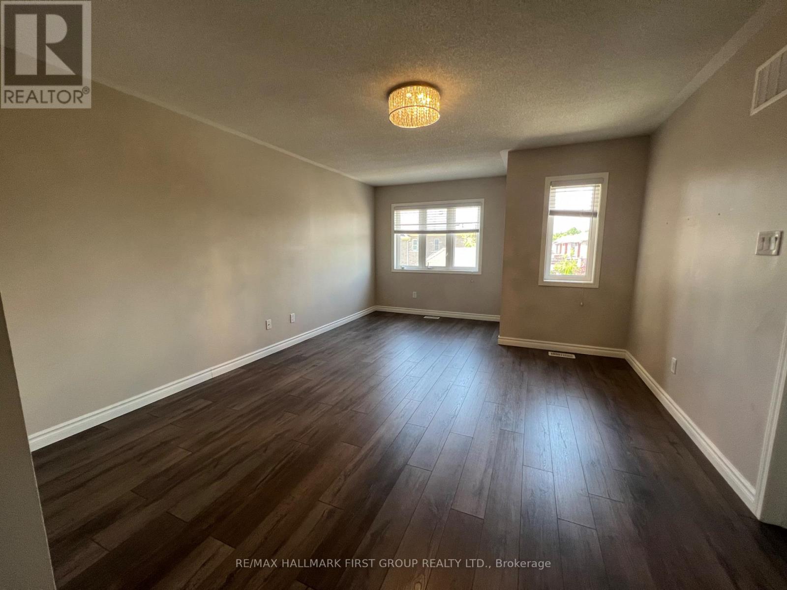 2424 Tillings Road, Pickering, Ontario  L1X 0B6 - Photo 23 - E13650286