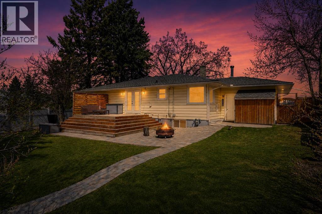 3003 25 Street SW, Calgary, Alberta