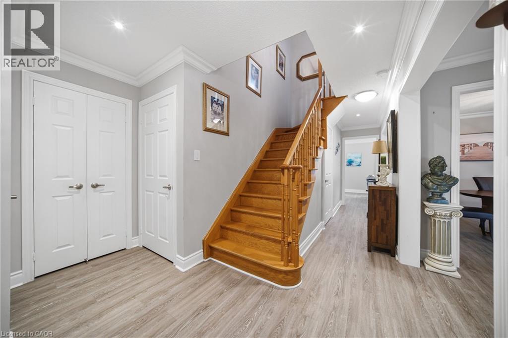 5184 Red Brush Drive, Mississauga, Ontario  L4Z 3Z8 - Photo 9 - 40854130