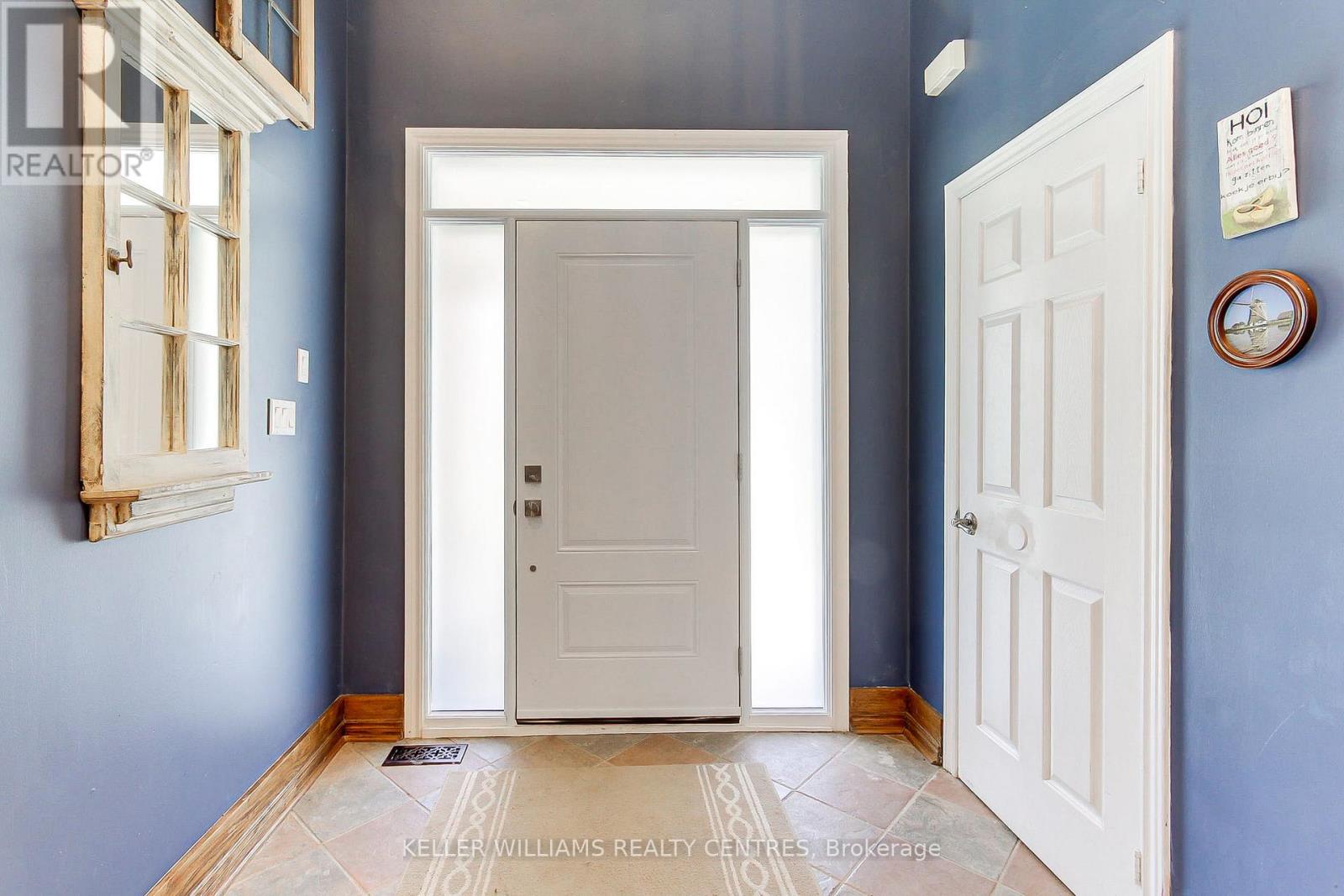 276 Ridge Road, Aurora, Ontario  L4G 0M3 - Photo 4 - N13650104