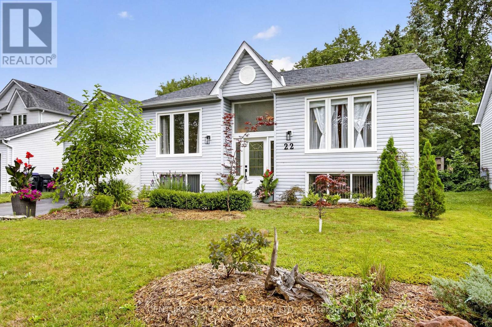 22 MICHAEL STREET, Essa, Ontario