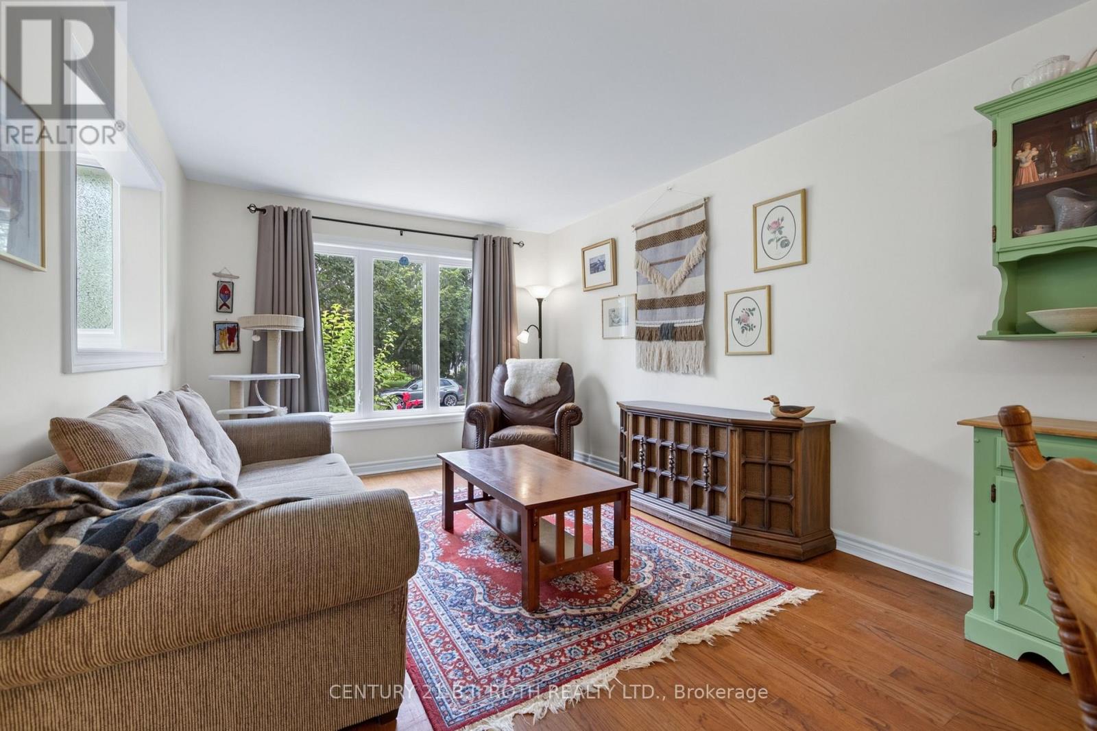 22 Michael Street, Essa, Ontario  L0M 1B2 - Photo 10 - N13650146
