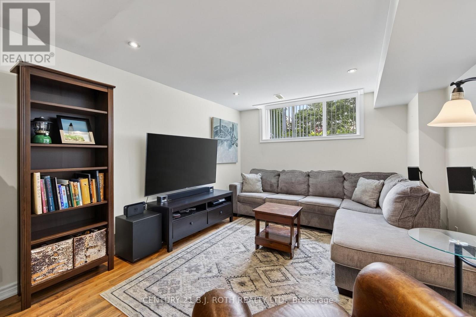 22 Michael Street, Essa, Ontario  L0M 1B2 - Photo 21 - N13650146