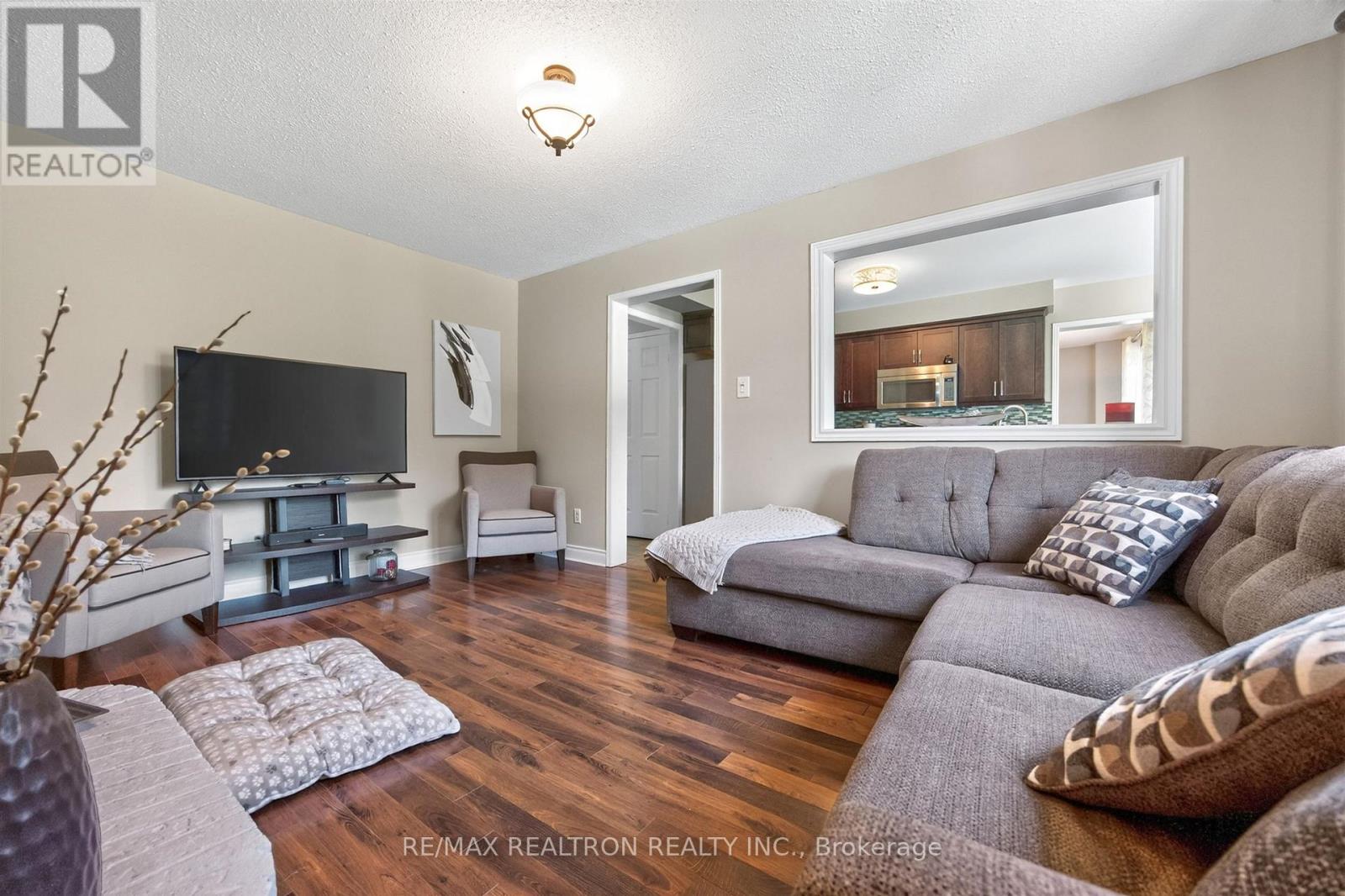 47 Maple Way, East Gwillimbury, Ontario  L0G 1V0 - Photo 20 - N13650302