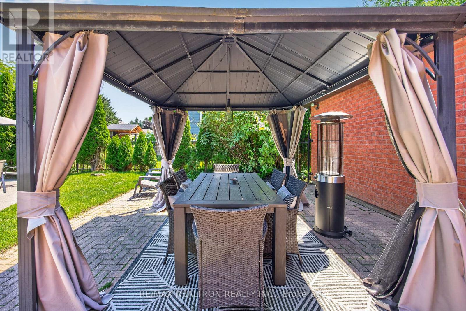 47 Maple Way, East Gwillimbury, Ontario  L0G 1V0 - Photo 45 - N13650302