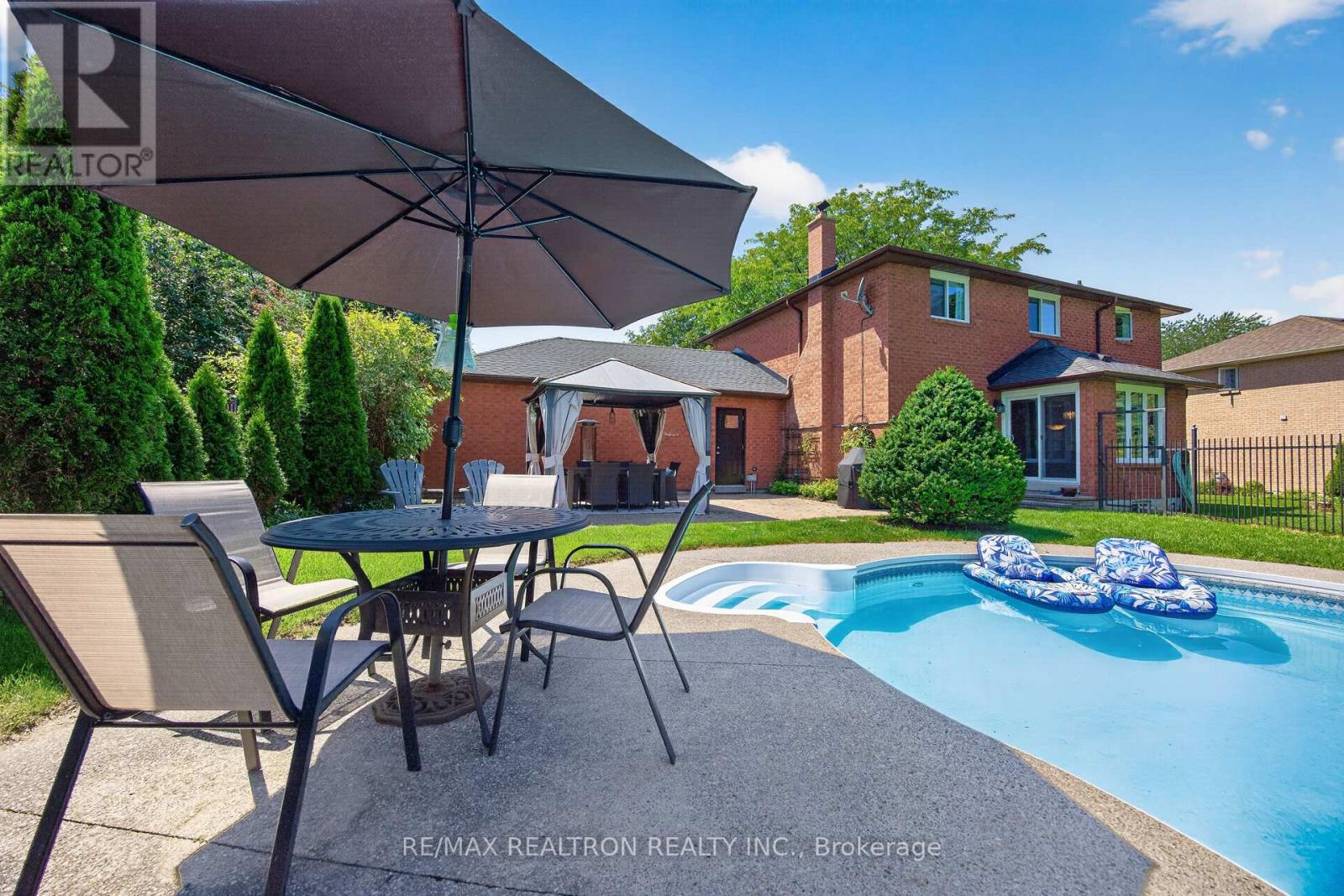 47 Maple Way, East Gwillimbury, Ontario  L0G 1V0 - Photo 48 - N13650302
