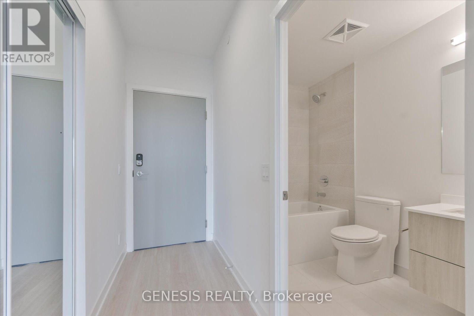 2203 - 30 Upper Mall Way, Vaughan, Ontario  L4J 0L7 - Photo 5 - N13650360