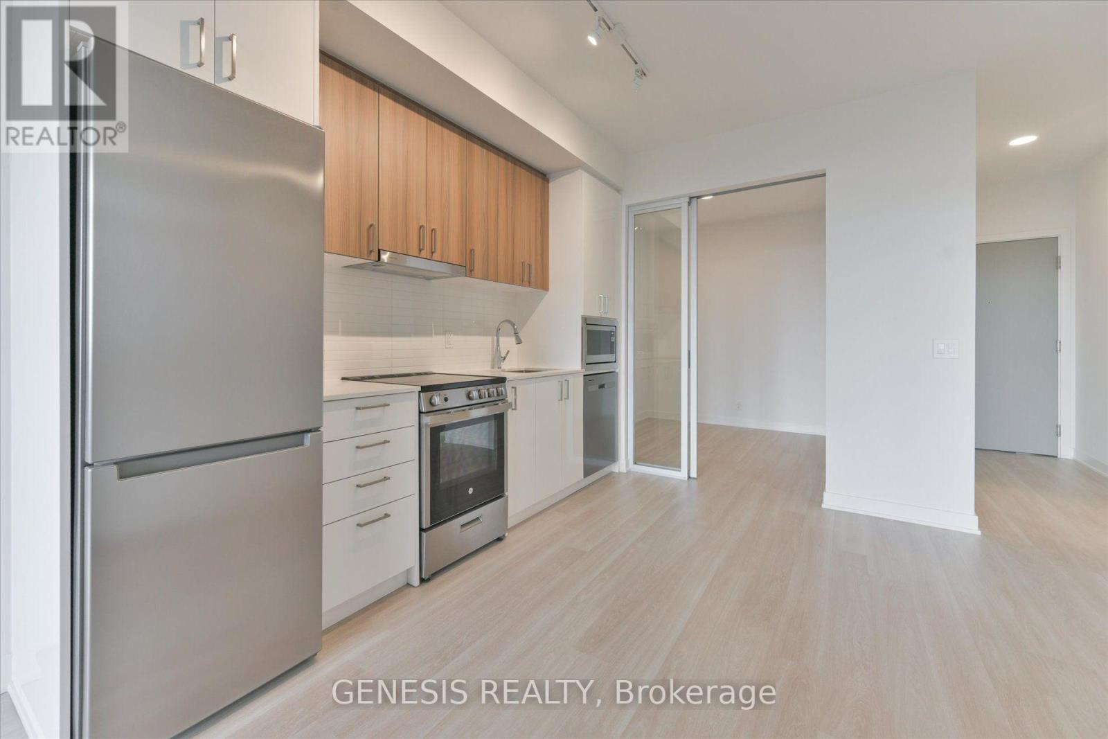 2203 - 30 Upper Mall Way, Vaughan, Ontario  L4J 0L7 - Photo 9 - N13650360