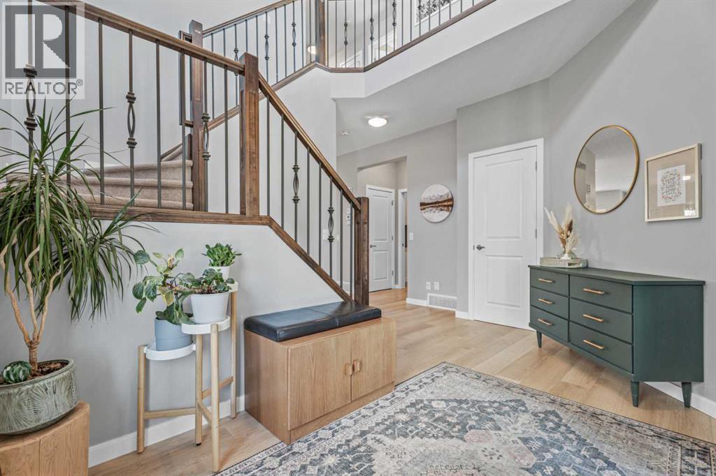 6 Storm Mountain Place, Okotoks, Alberta  T1S 0L6 - Photo 4 - A2333482