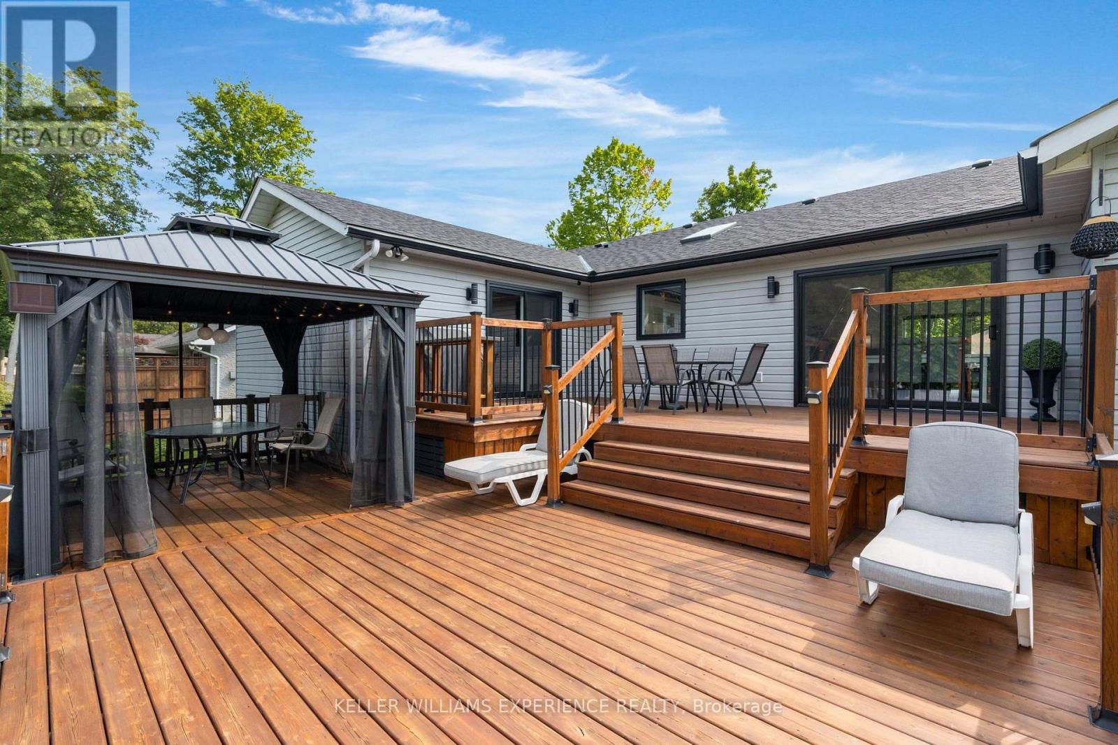 4 Downer Crescent, Wasaga Beach, Ontario  L9Z 1B9 - Photo 25 - S13650154