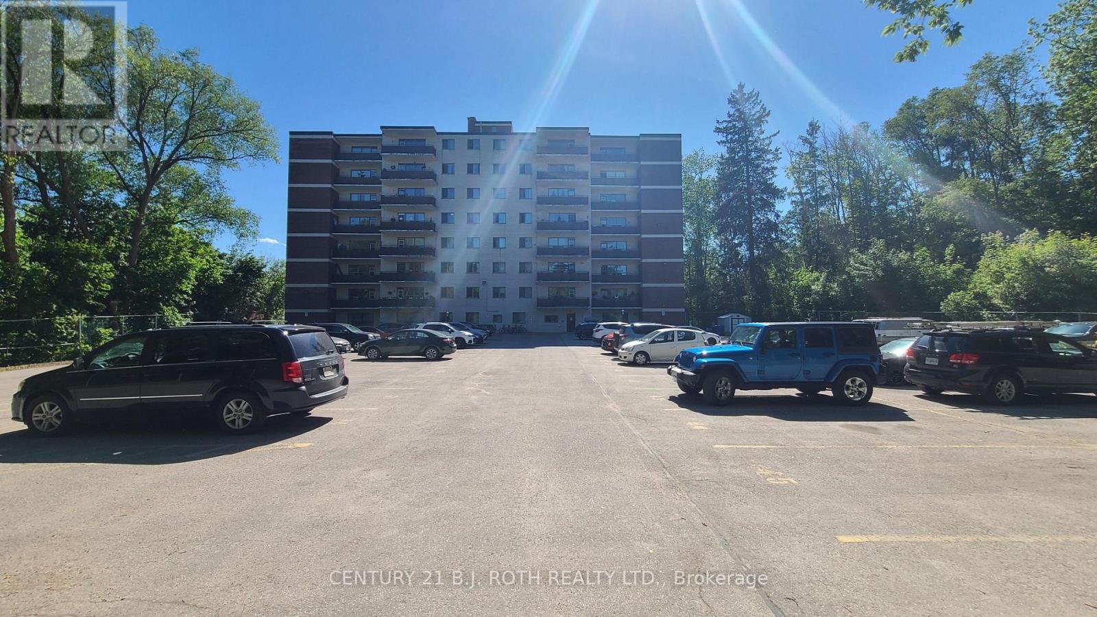 808 - 37 Peel Street, Barrie (Codrington), Ontario  L4M 3L1 - Photo 14 - S13650392