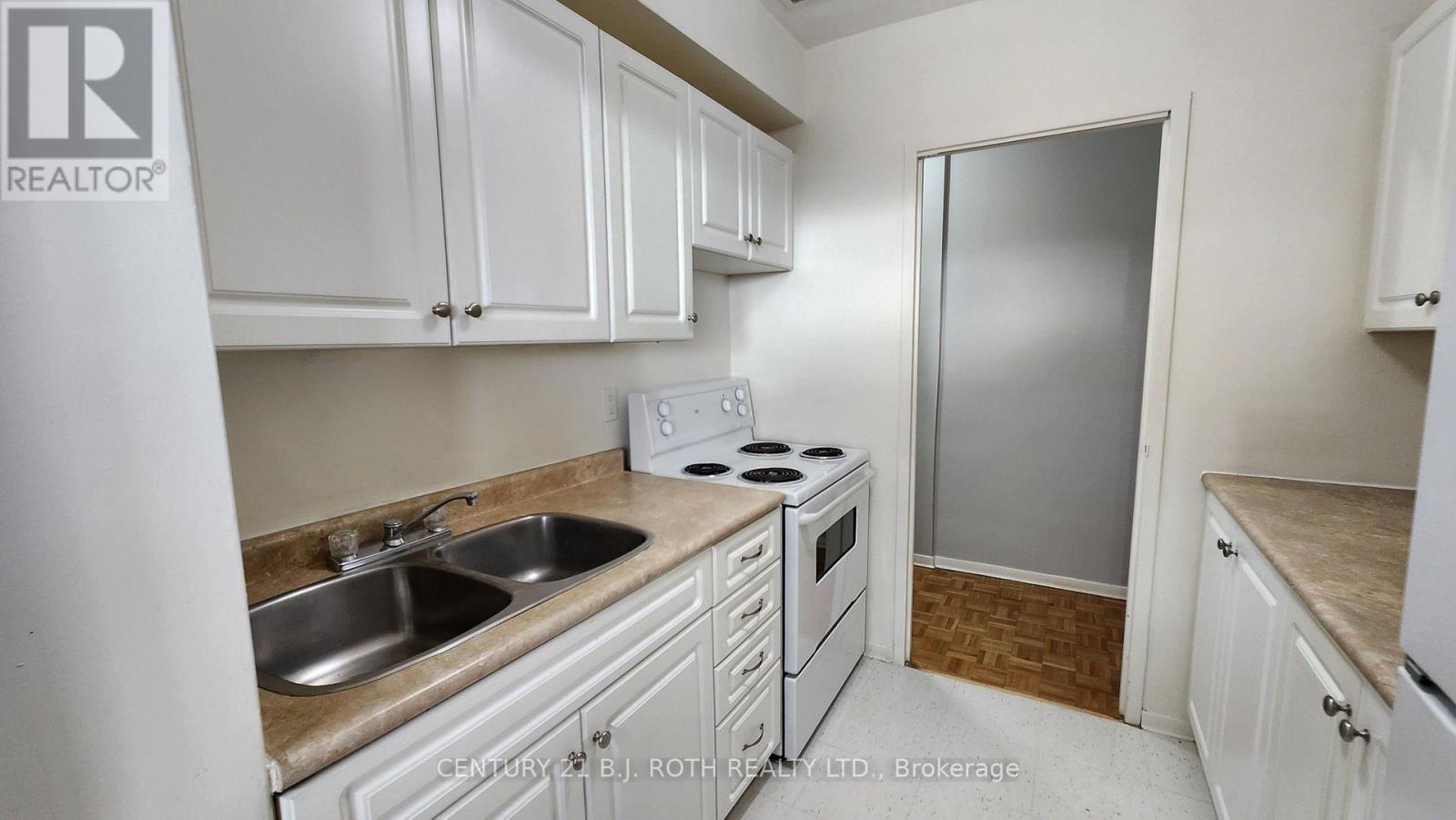 808 - 37 Peel Street, Barrie (Codrington), Ontario  L4M 3L1 - Photo 5 - S13650392