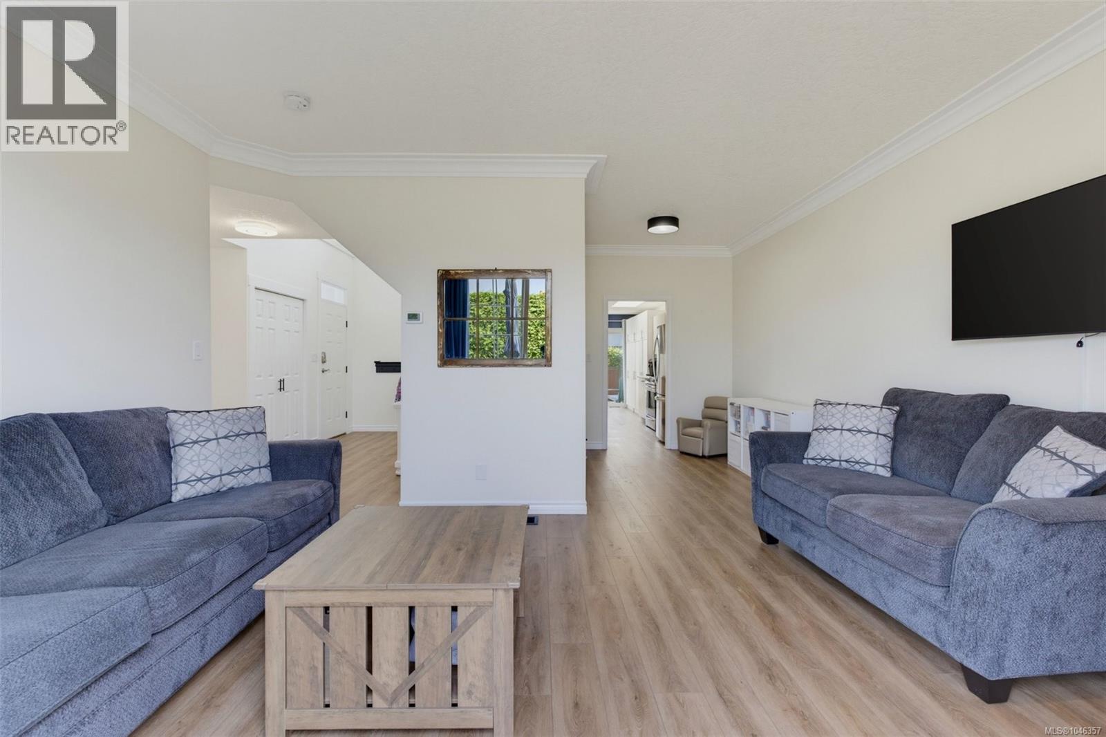 9 2115 Amelia Ave, Sidney, British Columbia V8L 3Z8 - Photo 14 - 1046357