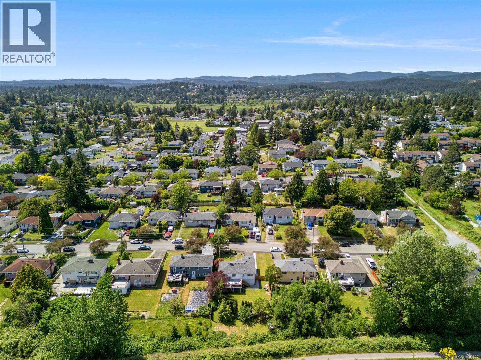 4147 Hawkes Ave, Saanich, British Columbia  V8Z 3Y9 - Photo 29 - 1046337
