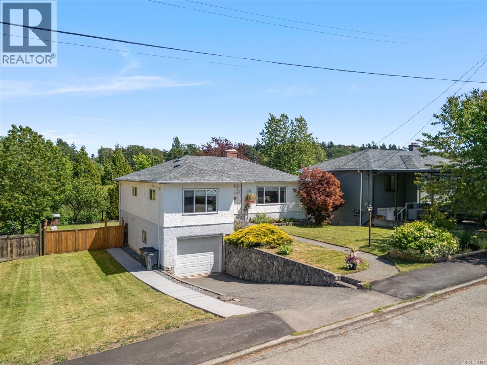 4147 Hawkes Ave, Saanich, British Columbia  V8Z 3Y9 - Photo 31 - 1046337