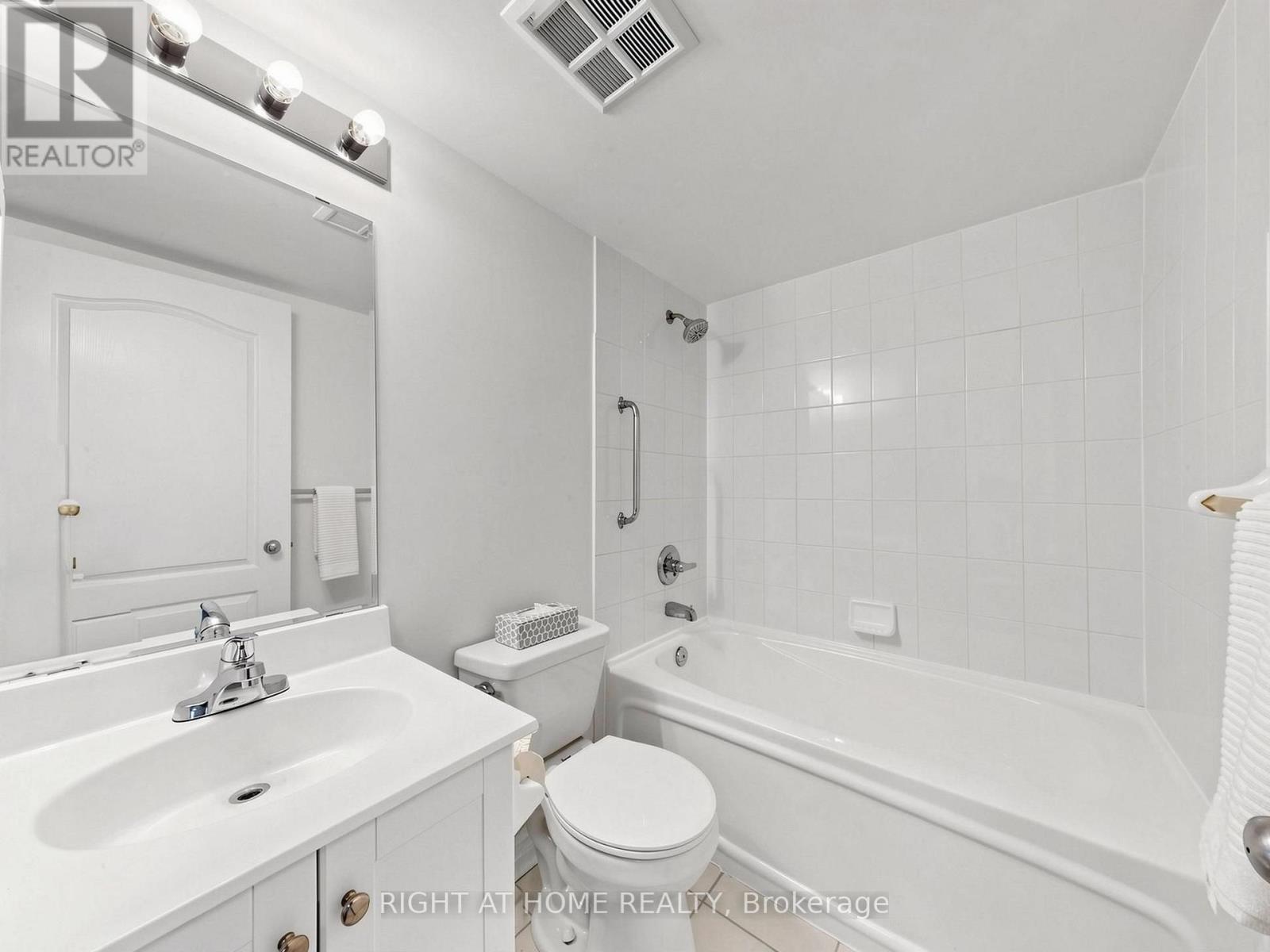 606 - 8 Rean Drive, Toronto, Ontario  M2K 1H1 - Photo 32 - C13648716