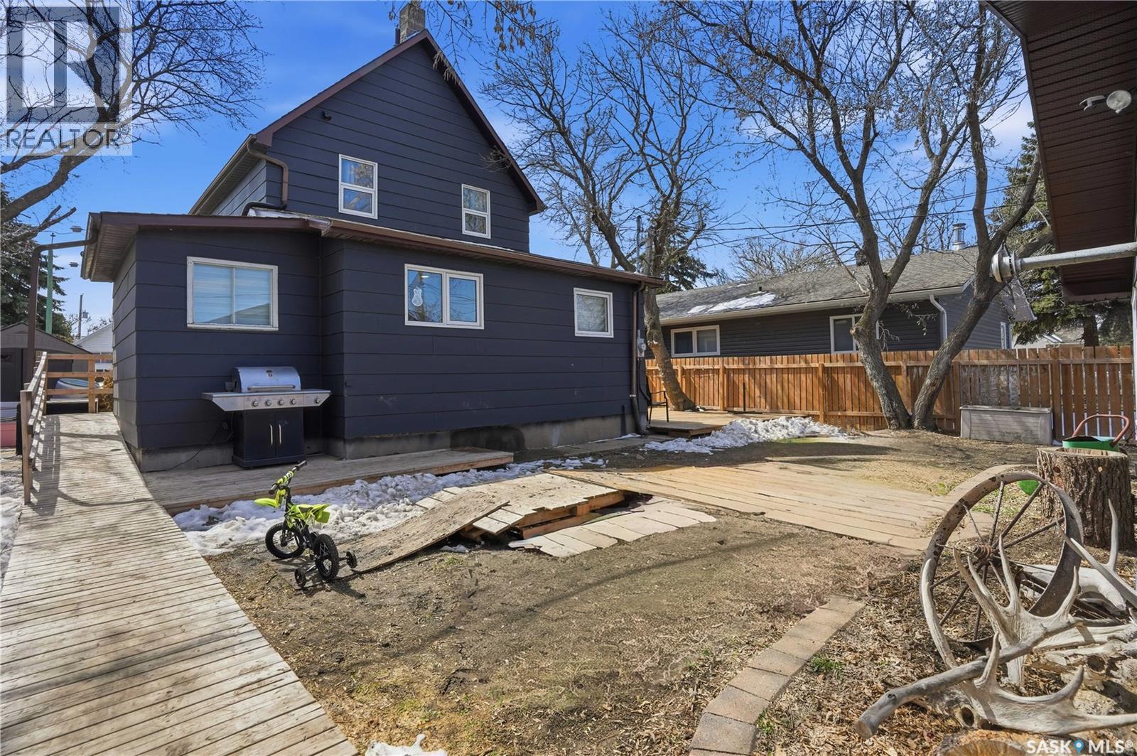 56 Iroquois Street W, Moose Jaw, Saskatchewan  S6H 5A5 - Photo 43 - SK044699