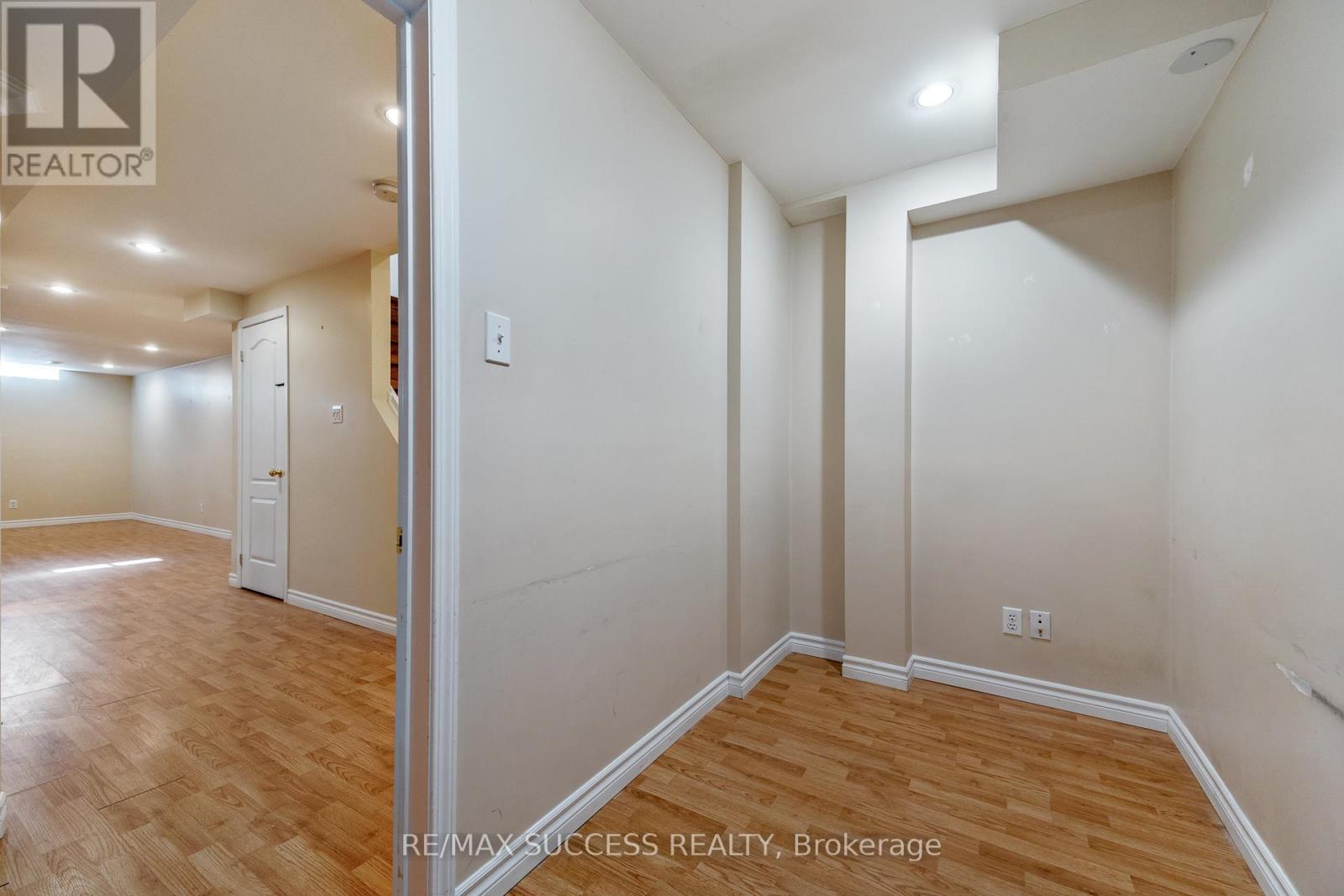 3752 Milkwood Crescent, Mississauga, Ontario L5N 8H3 - Photo 33 - W13650284