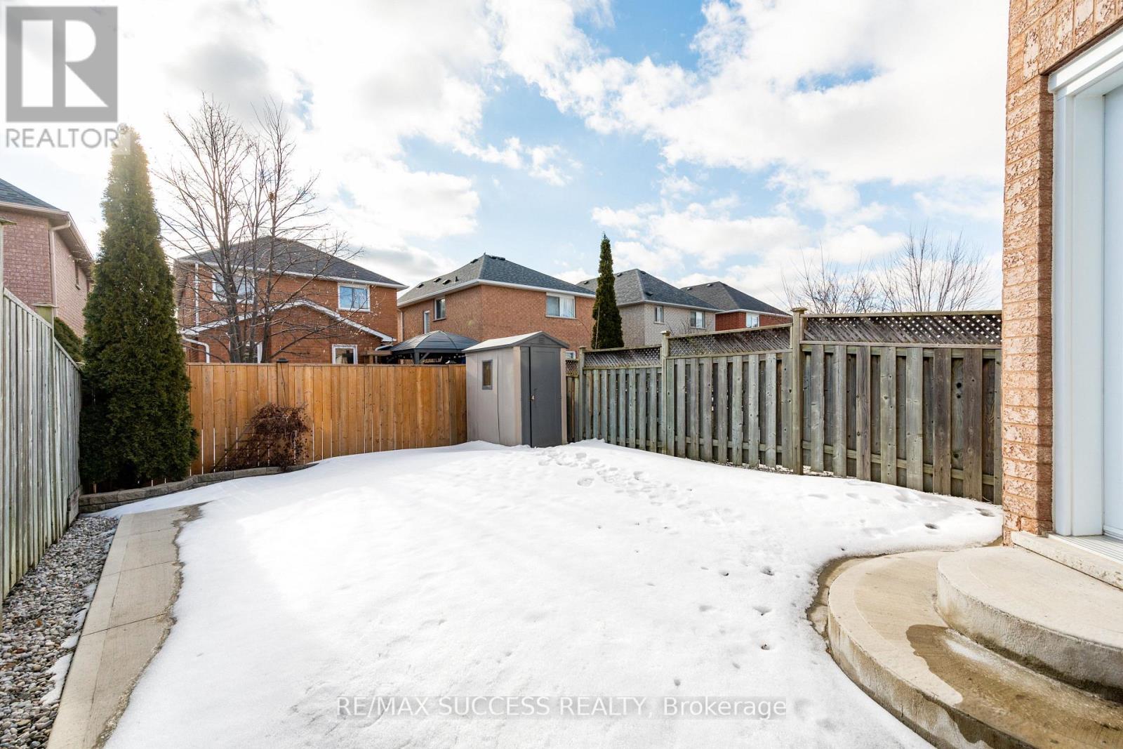 3752 Milkwood Crescent, Mississauga, Ontario L5N 8H3 - Photo 38 - W13650284
