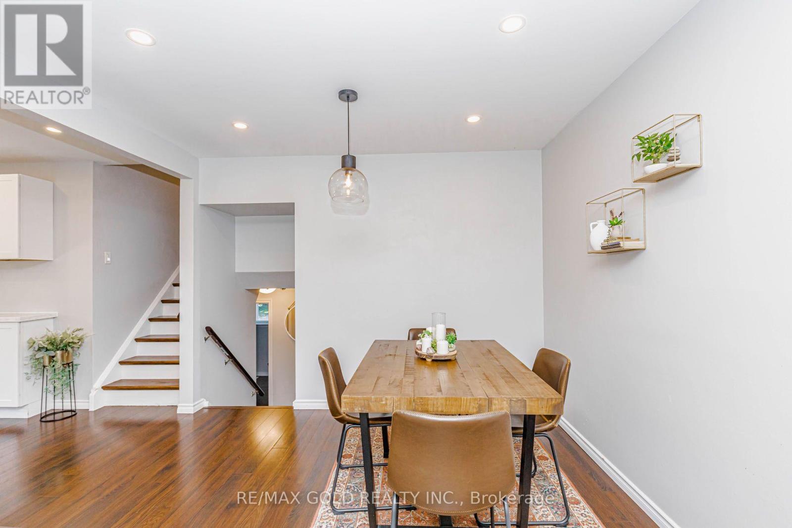 45 Grange Drive, Brampton, Ontario  L6X 2H1 - Photo 10 - W13650312