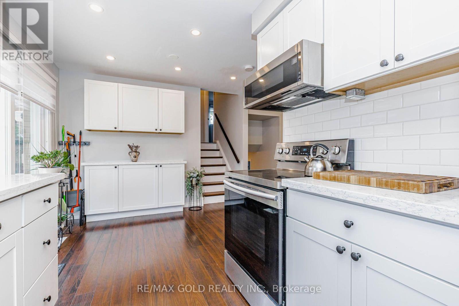 45 Grange Drive, Brampton, Ontario  L6X 2H1 - Photo 17 - W13650312