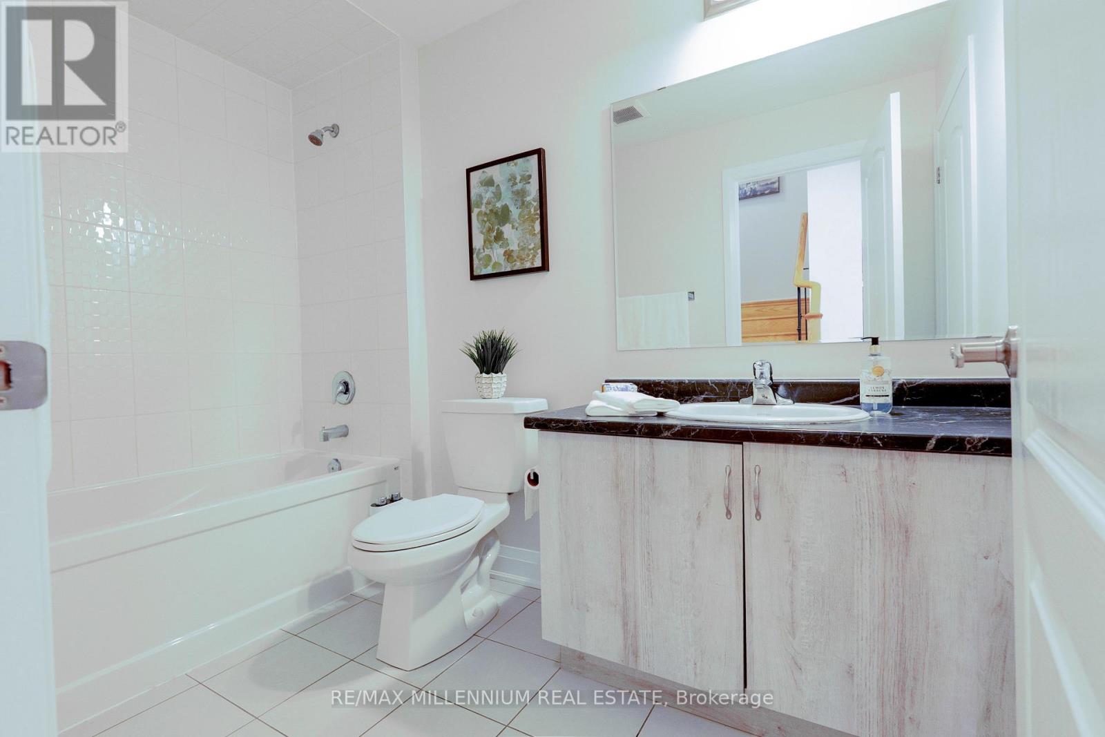 25 Lipscott Drive, Caledon, Ontario  L7C 4J7 - Photo 8 - W13650380