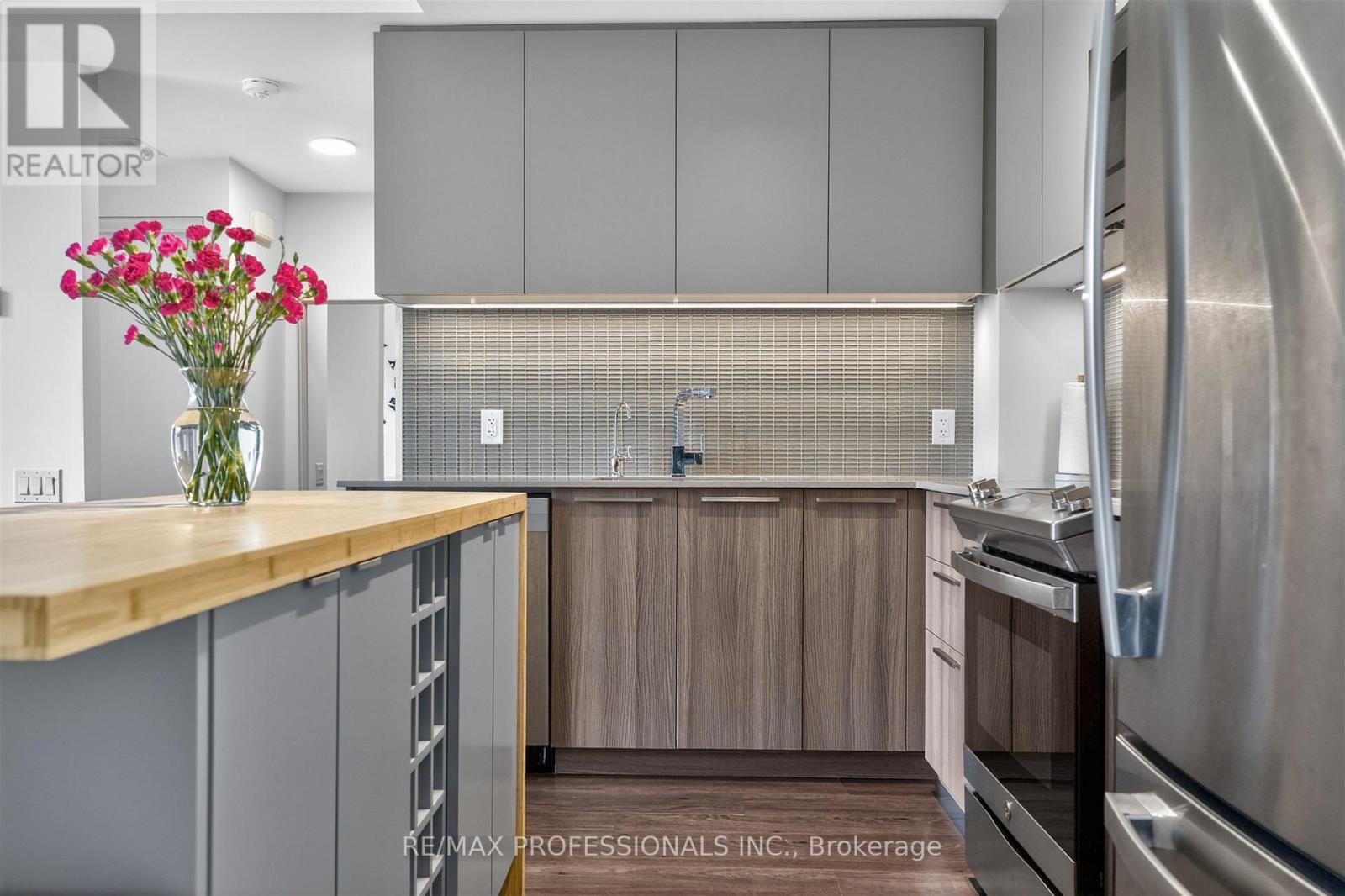 Th48 - 10 Brin Drive, Toronto, Ontario M8X 0B3 - Photo 11 - W13650402