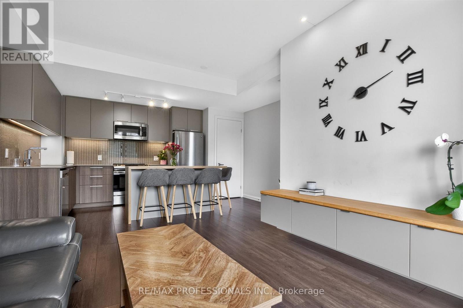 Th48 - 10 Brin Drive, Toronto, Ontario M8X 0B3 - Photo 6 - W13650402