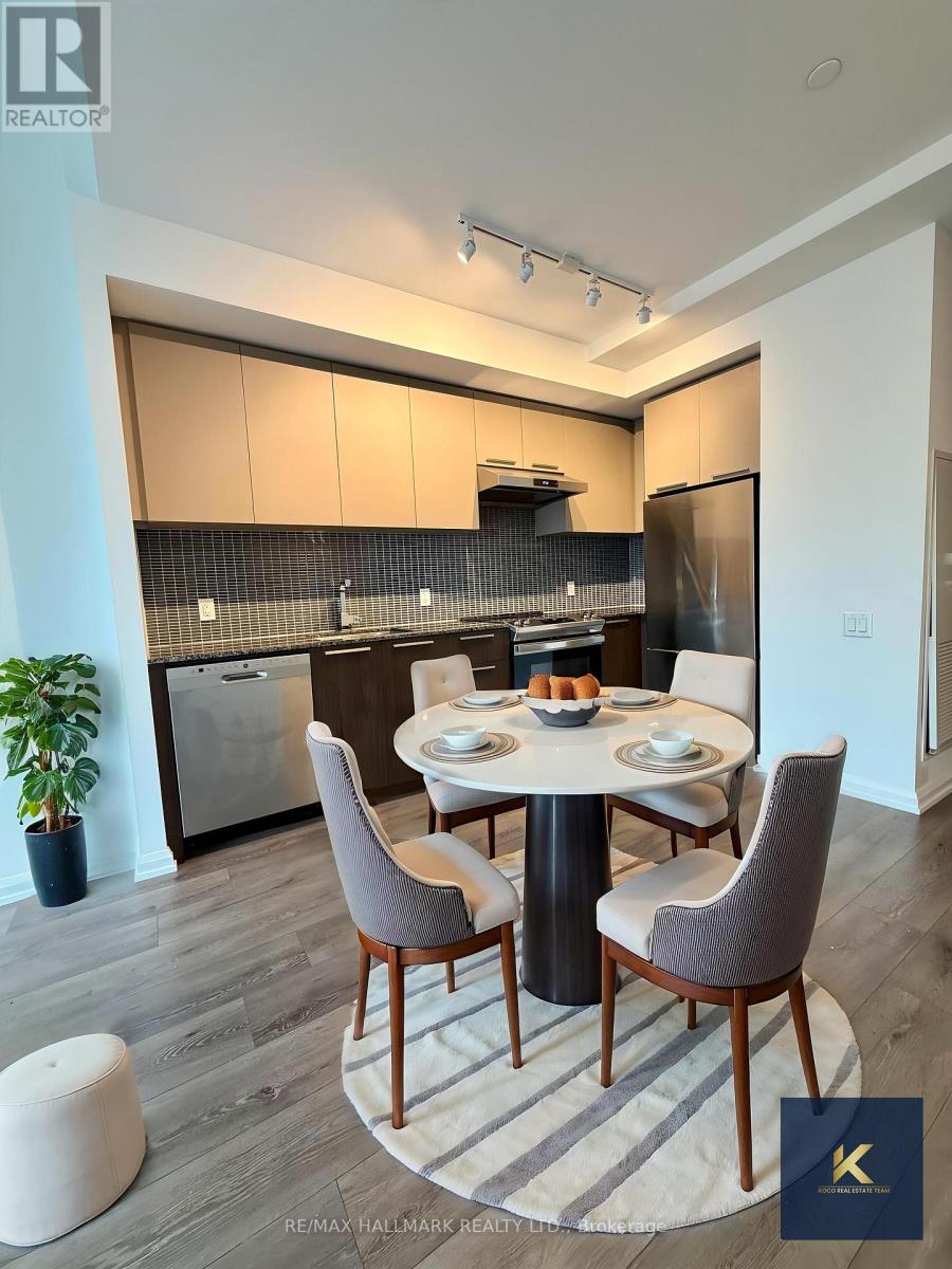703 - 4208 Dundas Street W, Toronto, Ontario  M8X 1Y6 - Photo 3 - W13650404