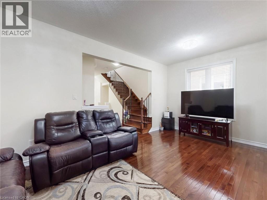 30 Walbrook Road, Brampton, Ontario  L6X 4N4 - Photo 5 - 40854205