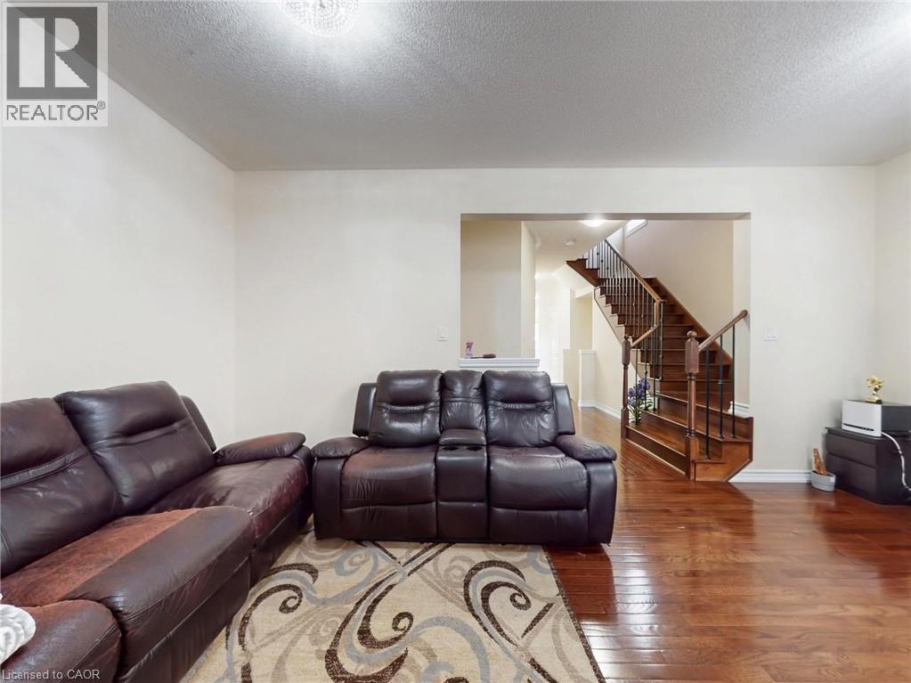 30 Walbrook Road, Brampton, Ontario  L6X 4N4 - Photo 6 - 40854205