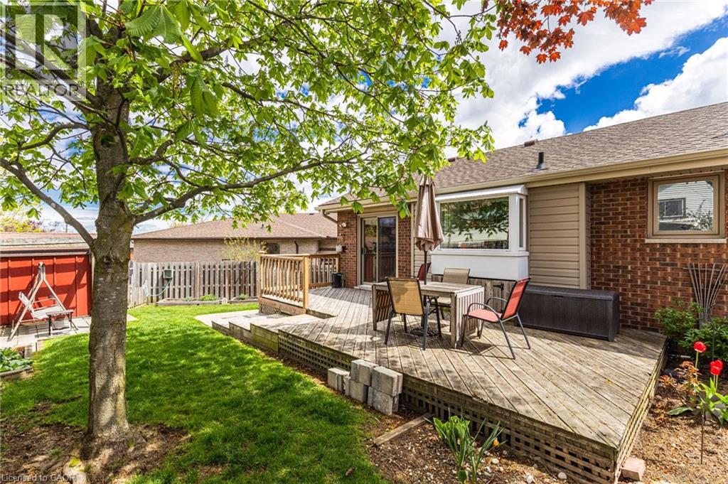 118 Napoli Drive, Hamilton, Ontario  L9C 6X2 - Photo 35 - 40854181