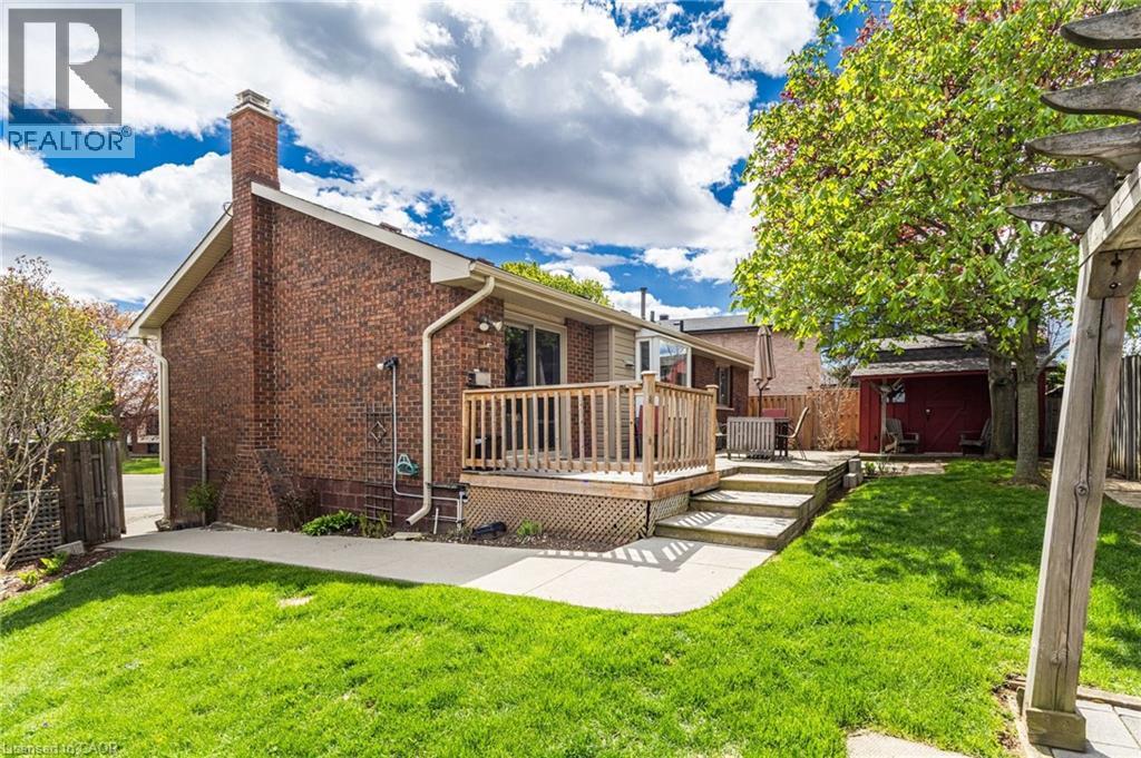 118 Napoli Drive, Hamilton, Ontario  L9C 6X2 - Photo 38 - 40854181