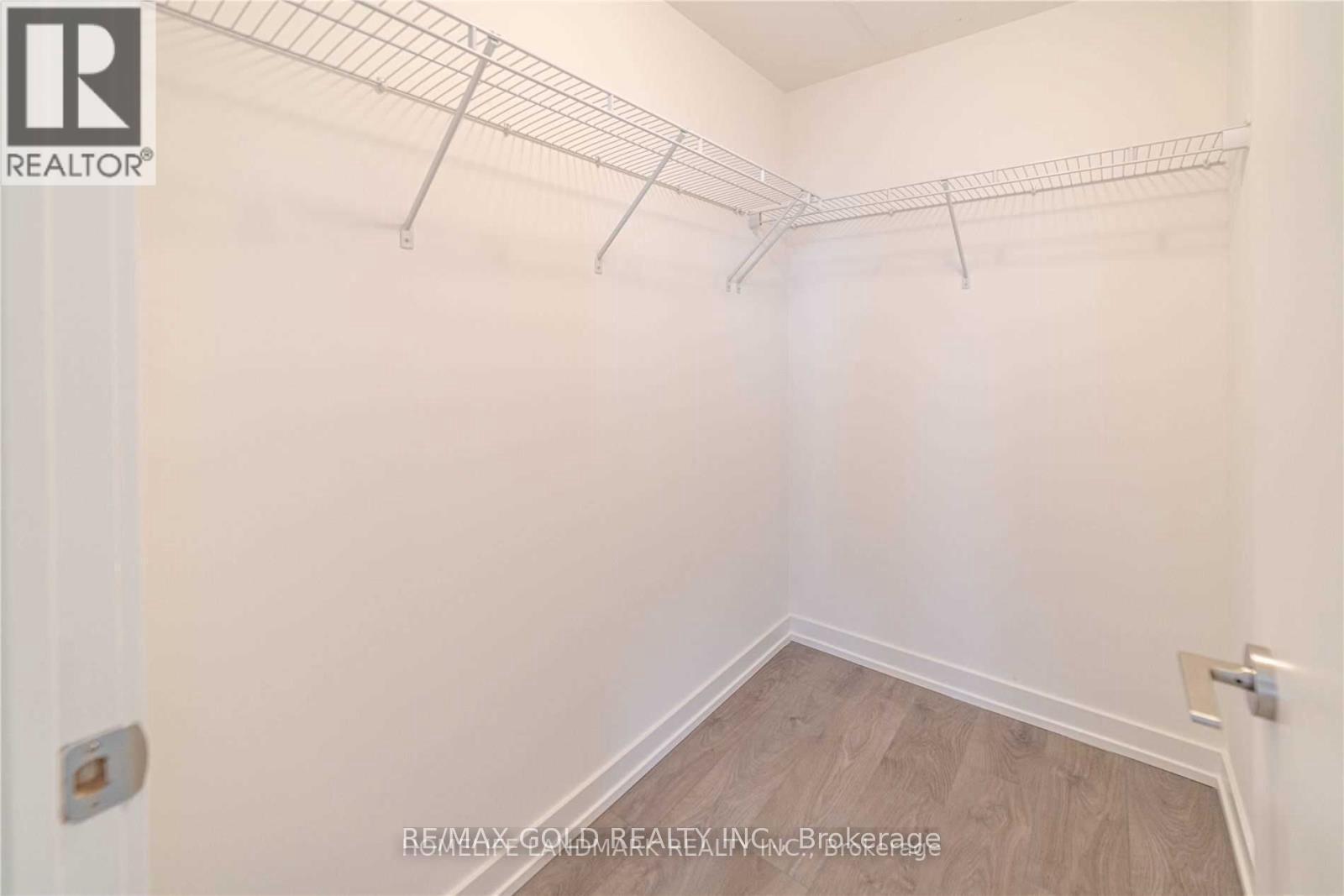 903 - 55 Duke Street W, Kitchener, Ontario  N2H 0C9 - Photo 8 - X13650100