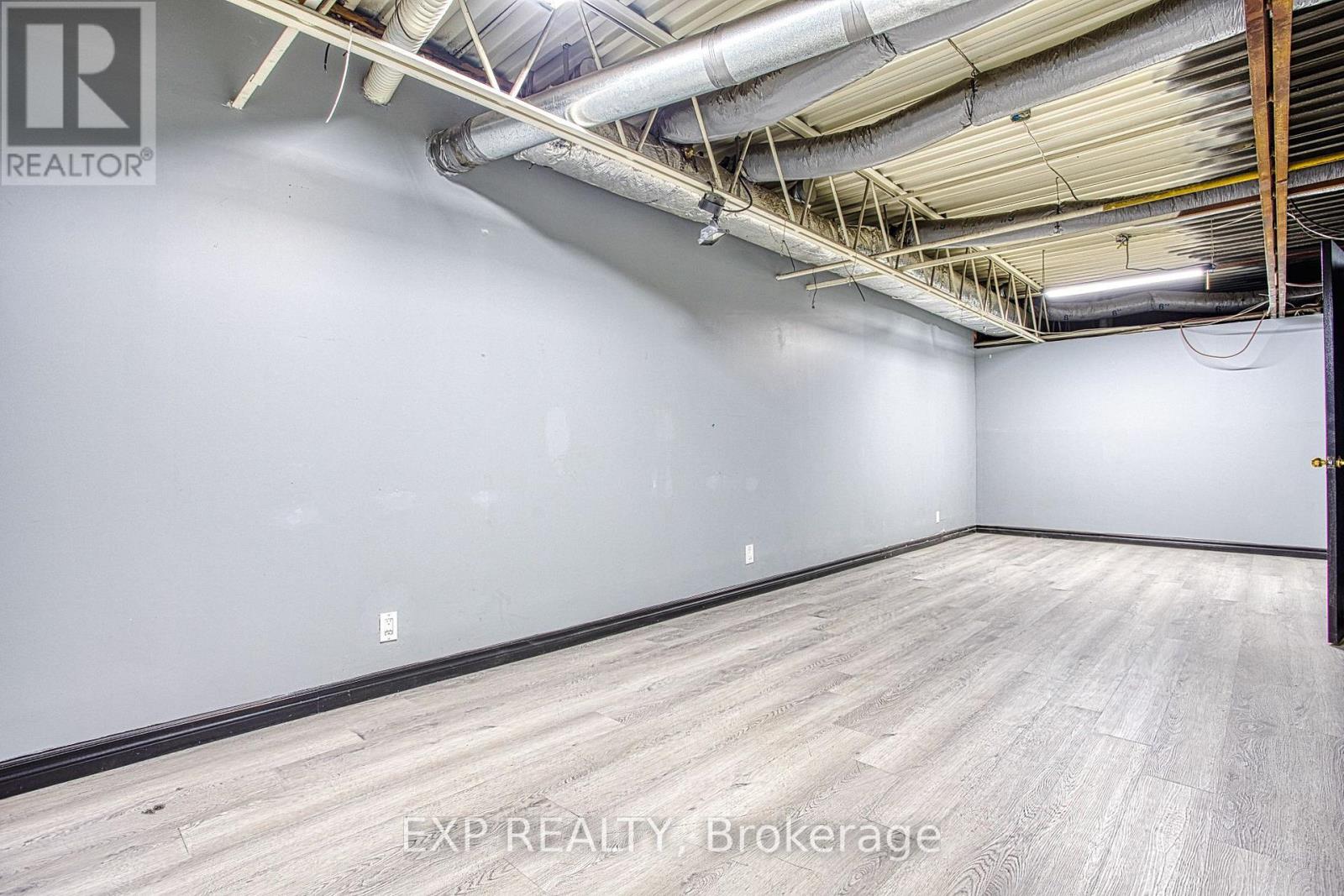 112 Ormond Street S, Thorold, Ontario  L2V 3Y1 - Photo 11 - X13650288