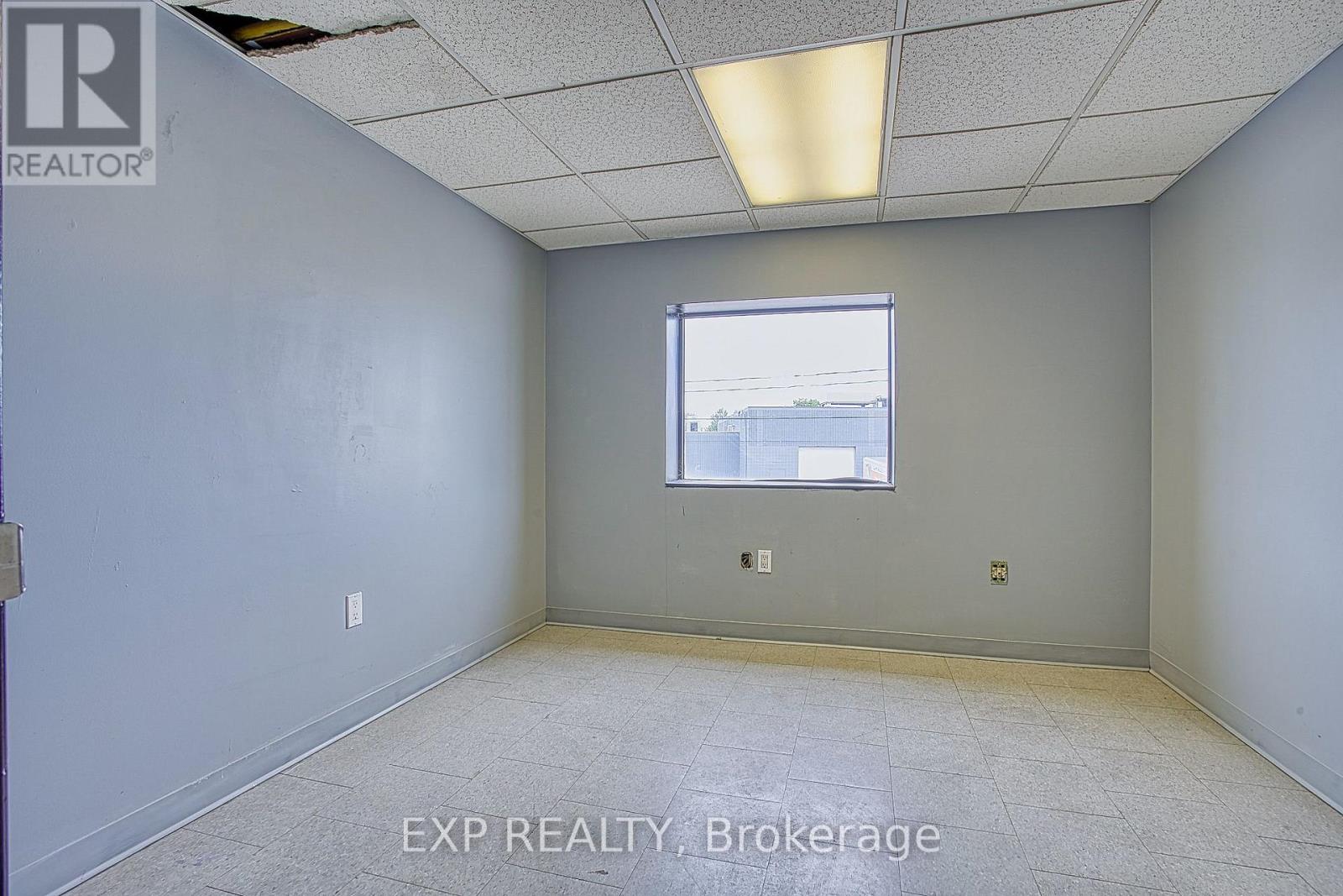 112 Ormond Street S, Thorold, Ontario  L2V 3Y1 - Photo 15 - X13650288
