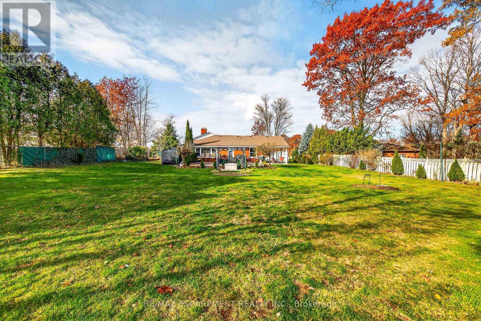 1597 Trinity Church Road, Hamilton, Ontario  L0R 1P0 - Photo 3 - X13650366