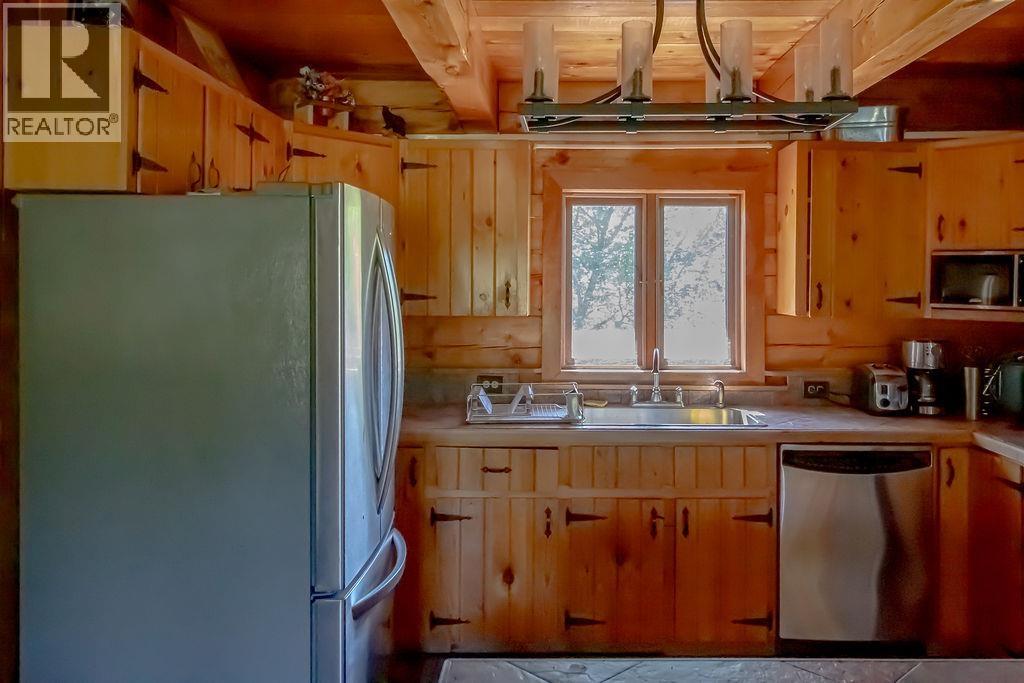 3515 Baker Drive, Fort St. James, British Columbia  V0J 1P0 - Photo 10 - R3153308