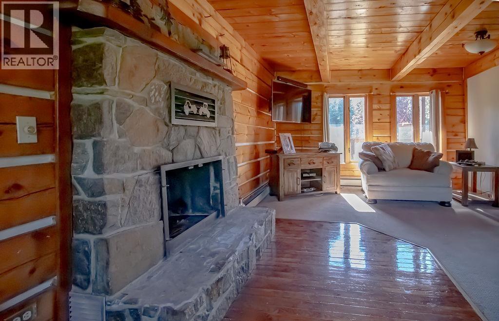 3515 Baker Drive, Fort St. James, British Columbia  V0J 1P0 - Photo 5 - R3153308