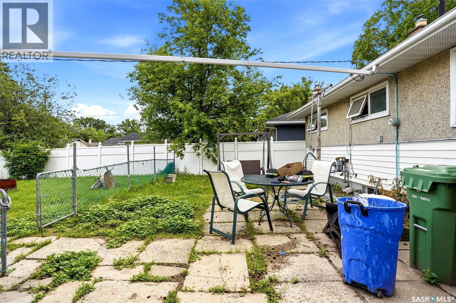 15 Ottawa Place, Regina, Saskatchewan  S4R 2V6 - Photo 13 - SK044835