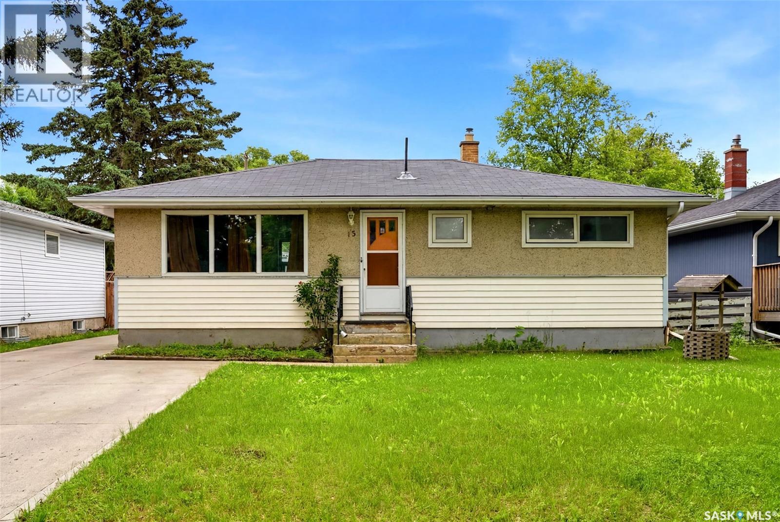 15 Ottawa Place, Regina, Saskatchewan  S4R 2V6 - Photo 1 - SK044835