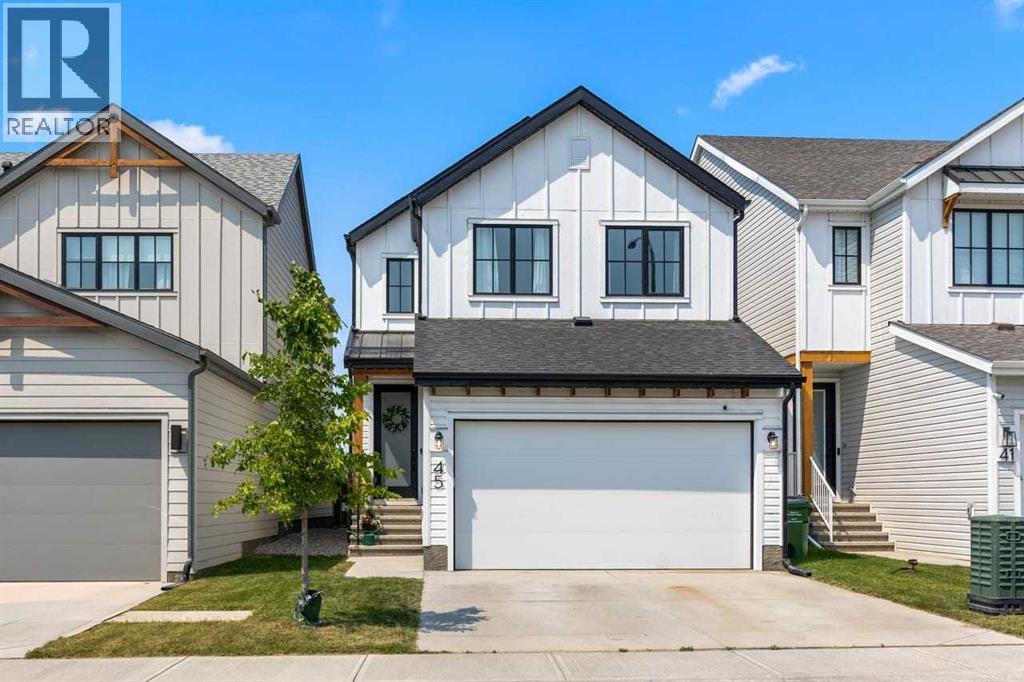 45 Savoy Landing SE, Calgary, Alberta