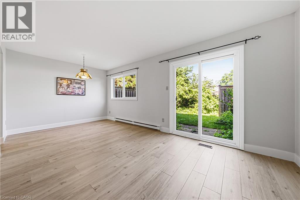 564 Sheraton Road Unit# 14, Burlington, Ontario  L7L 4B2 - Photo 8 - 40853721