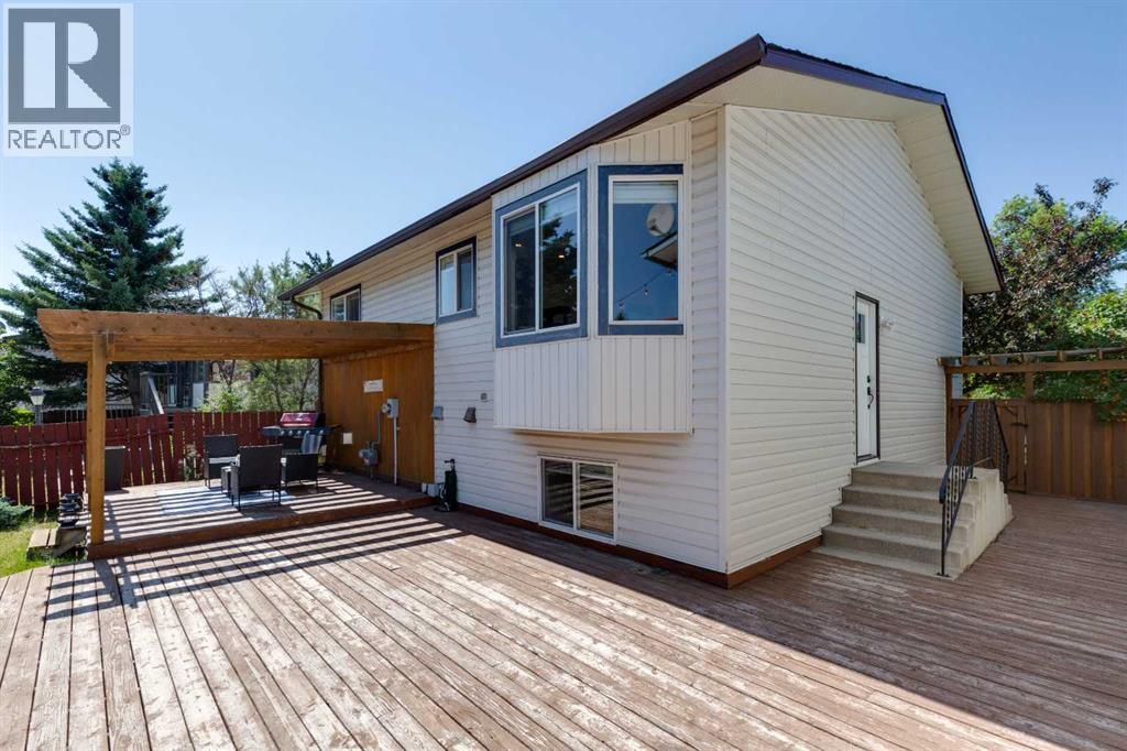 1208 Ranchlands Boulevard NW, Calgary, Alberta  T3G 1G5 - Photo 31 - A2333388