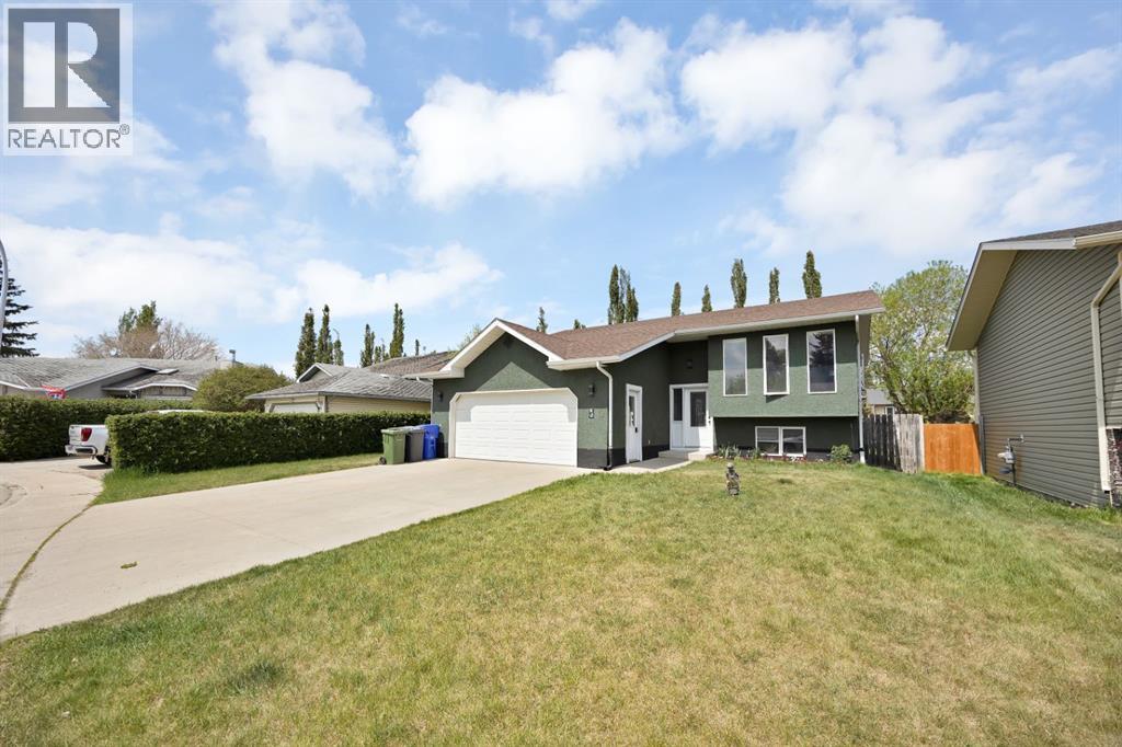 38 Balsam Crescent, Olds, Alberta  T4H 1L1 - Photo 3 - A2335530